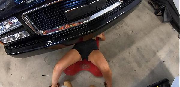  Roadside - Car Guru MILF Fucks Her Car Mechanic